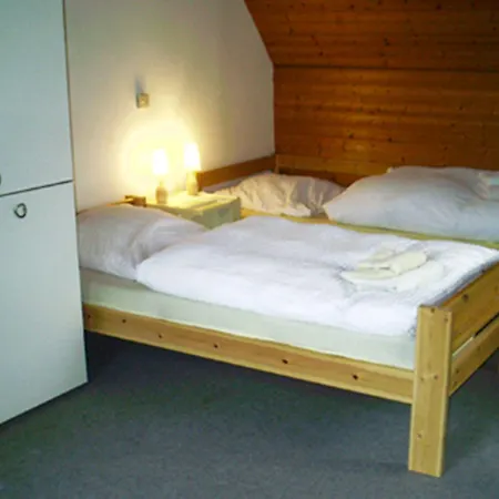 Gaestehaus Siebenschlaefer Bed and Breakfast Poppenweiler