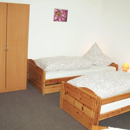 Bed and Breakfast Gaestehaus Siebenschlaefer 2*